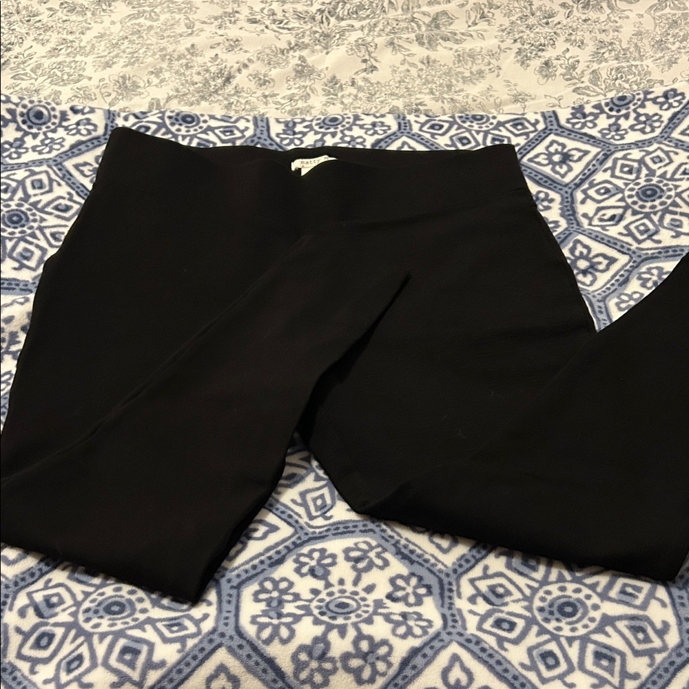 Matty M Black Stretch Leggings